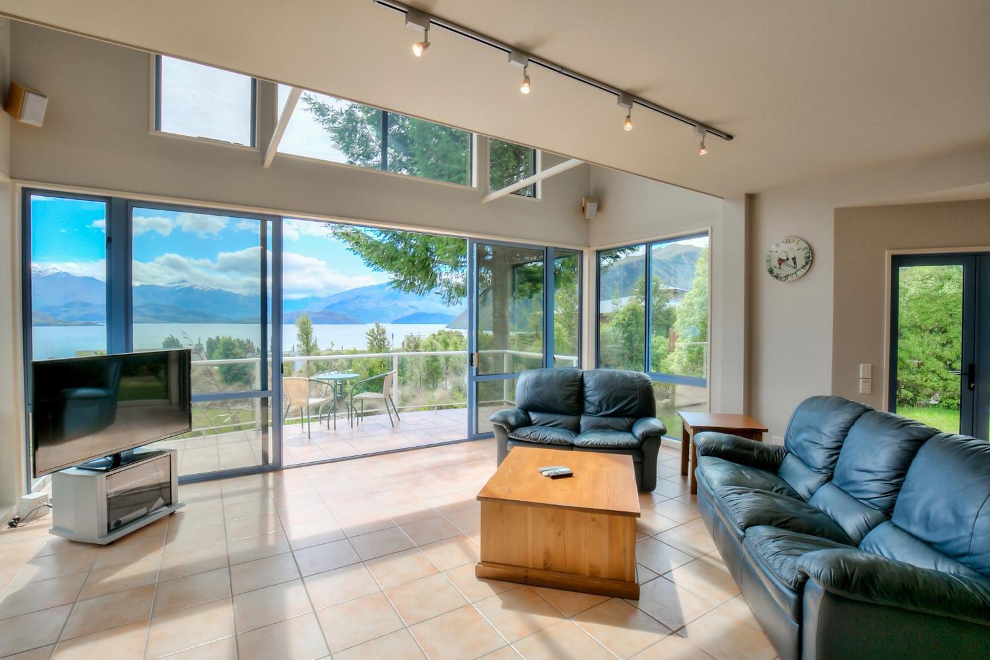 Tawhiri - Tranquility, Space And Stunning Views In Paradise 瓦纳卡 外观 照片